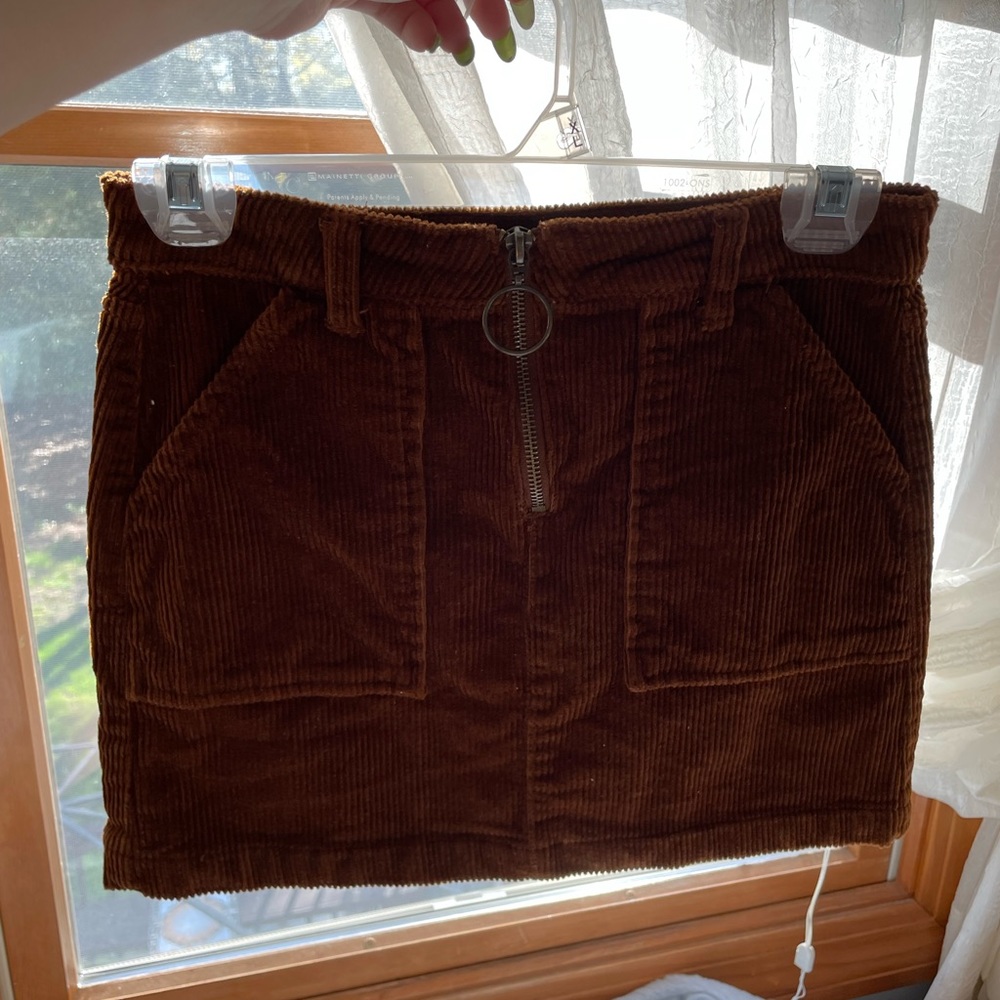 brown mini skirt